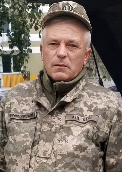 Михайло Васильович Кобільник